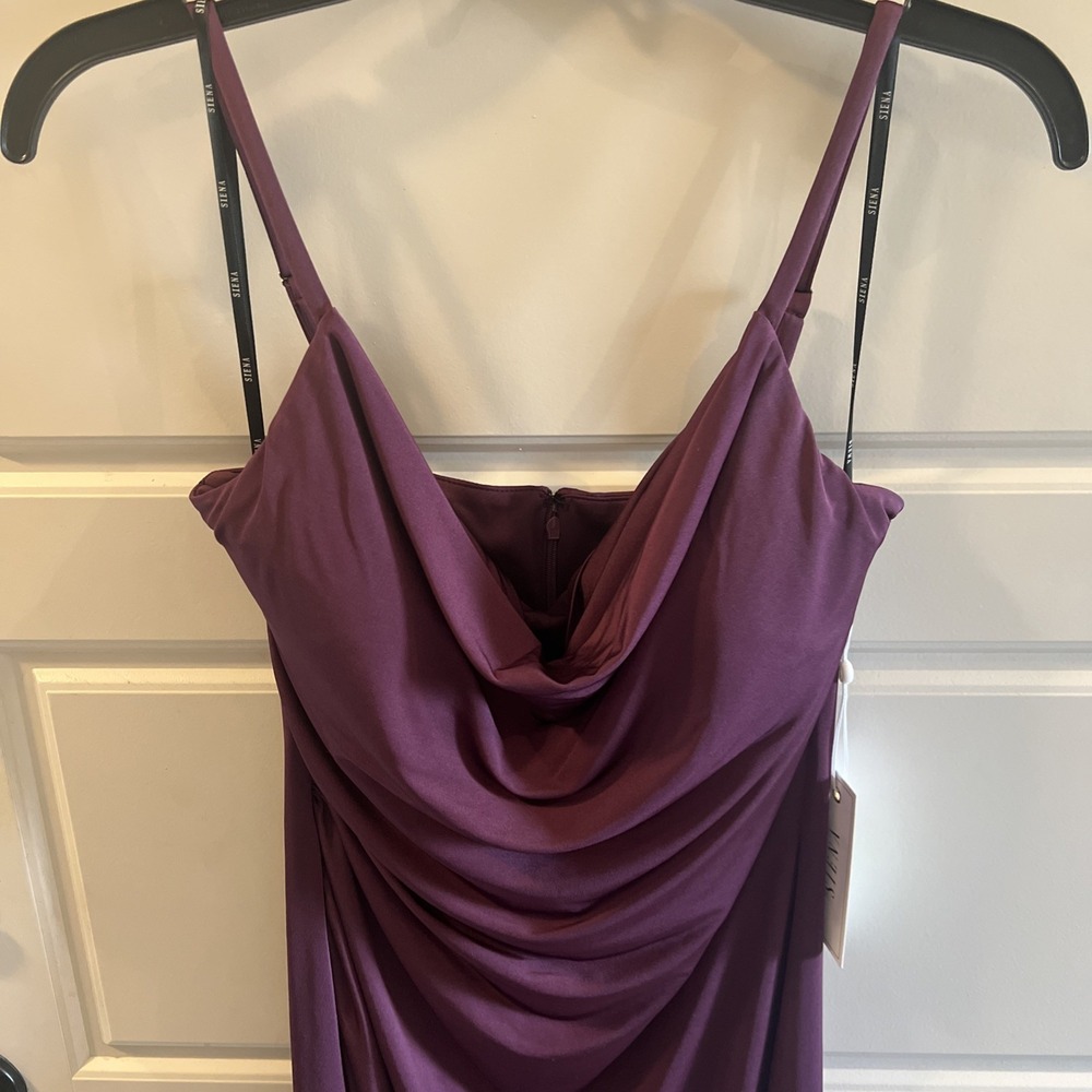Siena Spaghetti Strap Cowl Neck Midi Padded Cups Women's Size 4 NWT - Picture 3 of 7